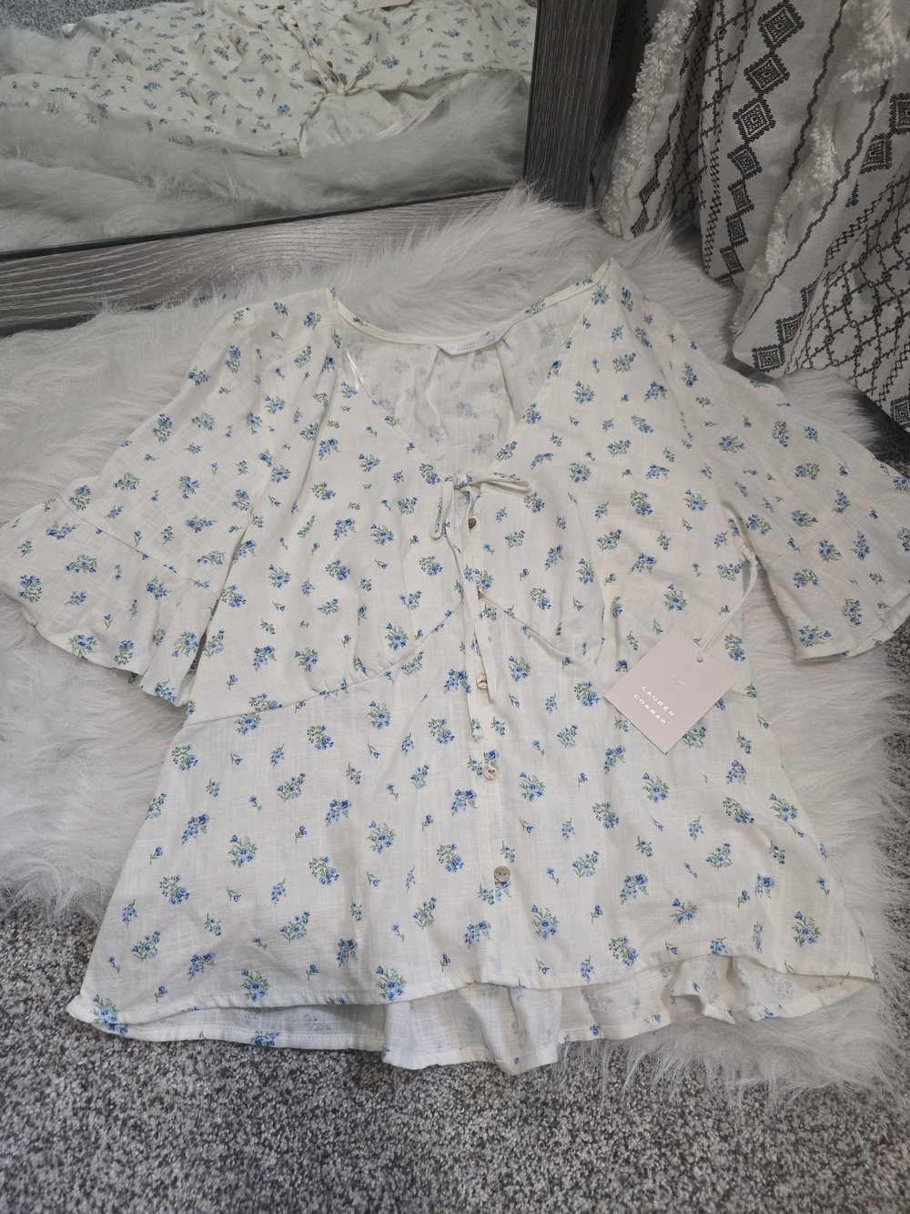 LC Lauren Conrad White Floral Tie-Front Peasant Blouse